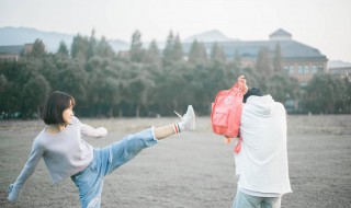 情侣的自拍技巧 关于情侣的自拍技巧