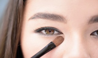 画丧尸妆技巧 如何画丧尸妆