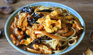 如何做最正宗的老北京打卤面 最正宗的老北京打卤面的做法步骤