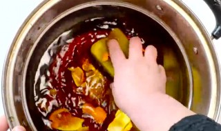 菜籽油糊里面用什么清洗干净 菜籽油糊用什么清洗干净