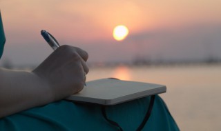 童年高尔基摘抄 关于高尔基的童年摘抄