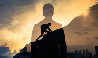 爬山的感悟经典一句话 关于爬山的句子