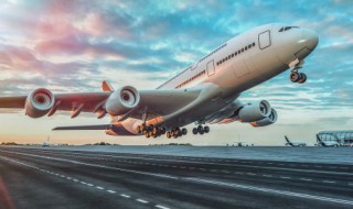 提前一小时到机场来得及吗 提前一小时到机场来不来得及