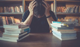 草字头底下一个秦读什么 草字头底下一个秦的读音及意思介绍