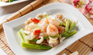 芦笋百合炒虾仁的做法 芦笋百合炒虾仁怎么做