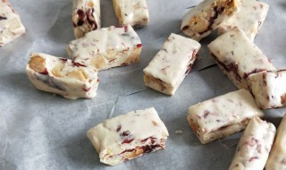 蔓越梅牛轧糖的做法 蔓越梅牛轧糖怎么做