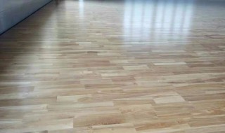 地板水渍怎么擦 用这招地板立马光亮如新