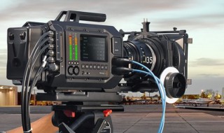 世界第一台摄影机什么时候发明 是谁发明的