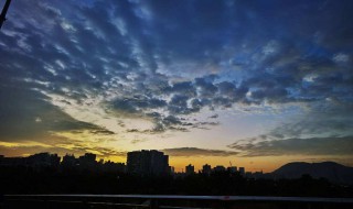 不知不觉天就亮起来原唱 都包括哪些人