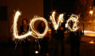 甜蜜的说说简短 有你在身边连空气都是甜的