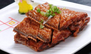 炸带鱼怎么做好吃又简单 炸带鱼的简单又好吃的做法