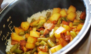 简单的电饭煲焖饭 简单的电饭煲焖饭做法介绍