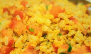爆炒米饭怎么做 做番茄炒饭的步骤