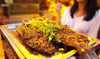 烤鱼的烤制方法 烤鱼的烤制方法与步骤