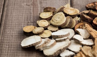 黄芪和北芪是一样的吗 中医的黄芪同北芪是同一个药吗