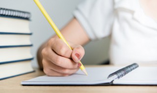 酒字去掉三点水右边加个是念什么 酒字去掉三点水右边加个是读什么