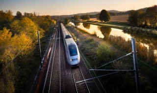 错峰出行的意思 错峰出行的含义