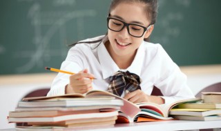 划江而治什么意思 划江而治释义