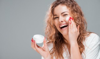 防晒后怎么清洗干净 防晒后的清洗方法