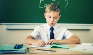 月色入户的户的意思 怎么理解月色入户的户的意思