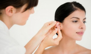 蚂蚁庄园有虫子进了耳朵用手电筒照是好办法吗 虫子进耳朵用手电筒照是否属于好办法