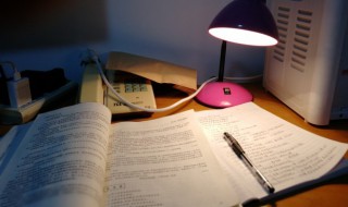 字字皆辛苦是什么意思 字字皆辛苦具体是什么意思