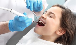 国际爱牙日的手抄报怎么画 国际爱牙日的手抄报如何画