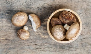 青菜炒香菇的正确制作方法 青菜炒香菇的做法步骤