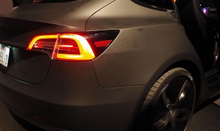 汽车灯罩可以打蜡吗 汽车灯罩打蜡好不好