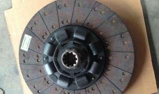 离合器片多久换一次 坏的征兆有哪些