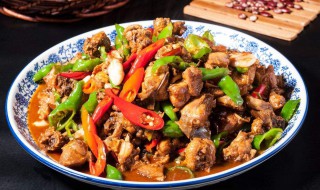 怎样炒鸡块好吃又简单 炒鸡块好吃的方法