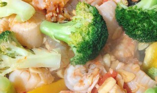 菜花炒大虾如何做 做菜花炒大虾的方法