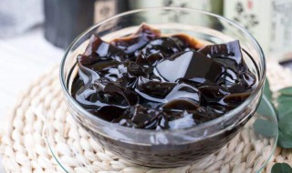 龟苓膏制作的方法 在家自制龟苓膏的方法