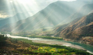 形容水缓的句子 怎么写出这种感觉