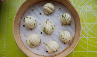 葱香小花卷窍门 葱香小花卷的做法小窍门