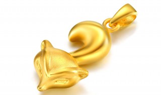 带黄金狐狸吊坠好不好 带黄金狐狸吊坠的寓意