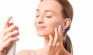 晚上怎么护肤 晚间护肤的方法介绍