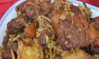 猪肉烩酸菜如何做 猪肉烩酸菜的烹饪方法