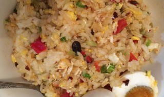 如何做懒人拌饭 懒人拌饭家常做法