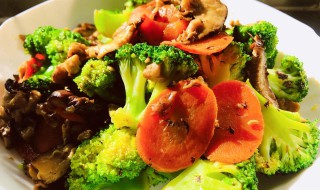 鲜炒杂蔬怎么做 鲜炒杂蔬做法介绍