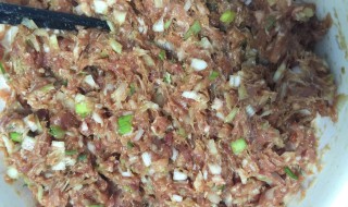 如何做猪肉馅儿 怎样做猪肉馅儿