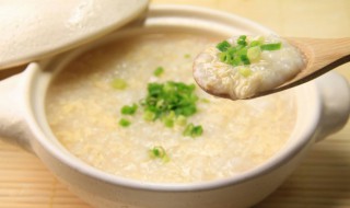 鲈鱼炖粥怎么做 制作鲈鱼炖粥的方法