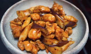 杏鲍菇煮鸡肉窍门 鸡肉炖杏鲍菇怎么做