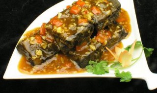 臭豆腐蒸制方法 臭豆腐蒸制方法与步骤