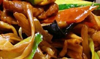 黄花菜烧鸡如何做 黄花菜烧鸡怎么做