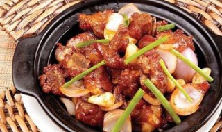 蒜香排骨煲如何做 蒜香排骨煲做法