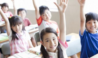 人生只若如初见的意思 如何解释人生只若如初见