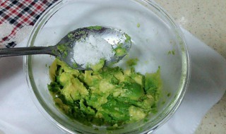 如何做牛油果汤 做牛油果汤的方法