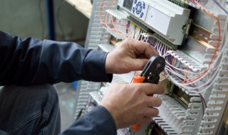 简单电路的组成是什么 简单电路是怎么样的呢