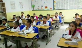 正襟端坐什么意思 正襟端坐解释